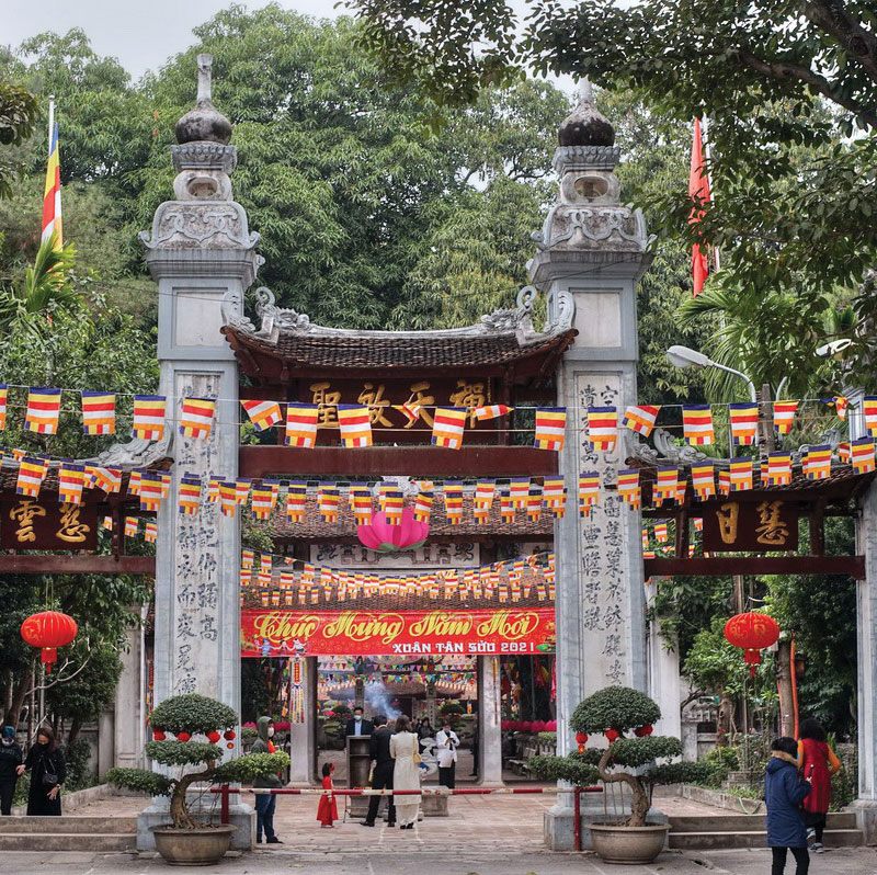 Lang Pagoda: Religious Symbol and Historical Site in Hanoi